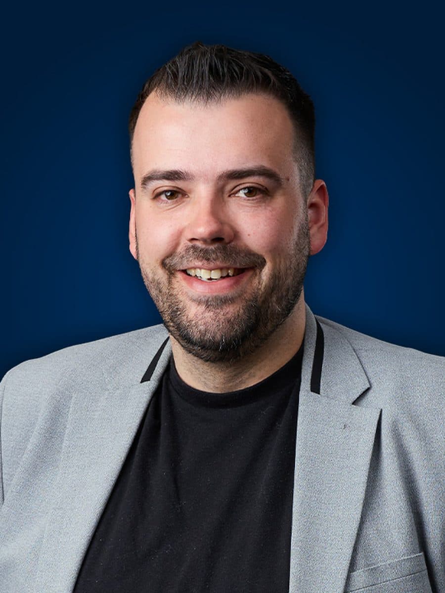 Portret van Tim Bakker